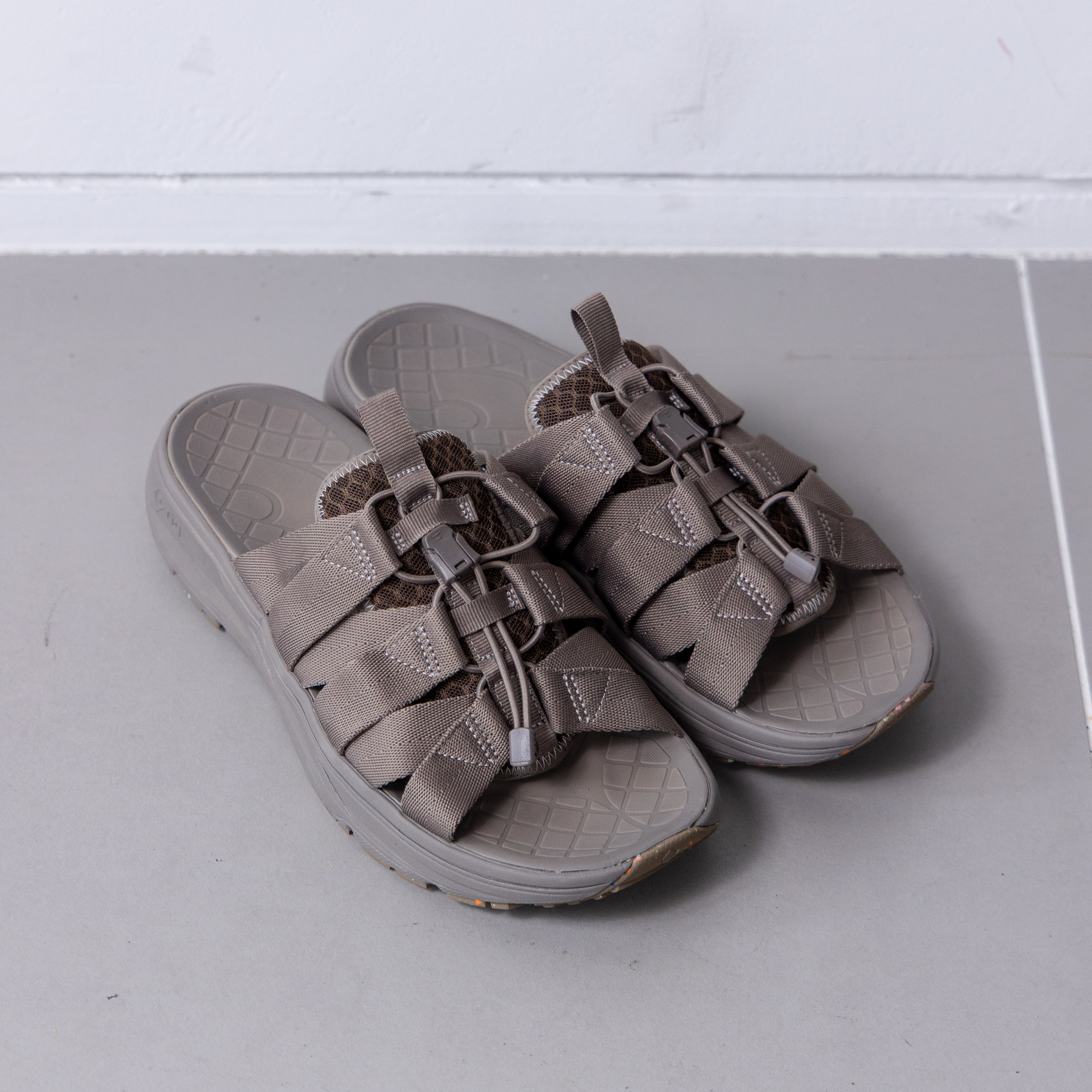 リカバリーサンダル