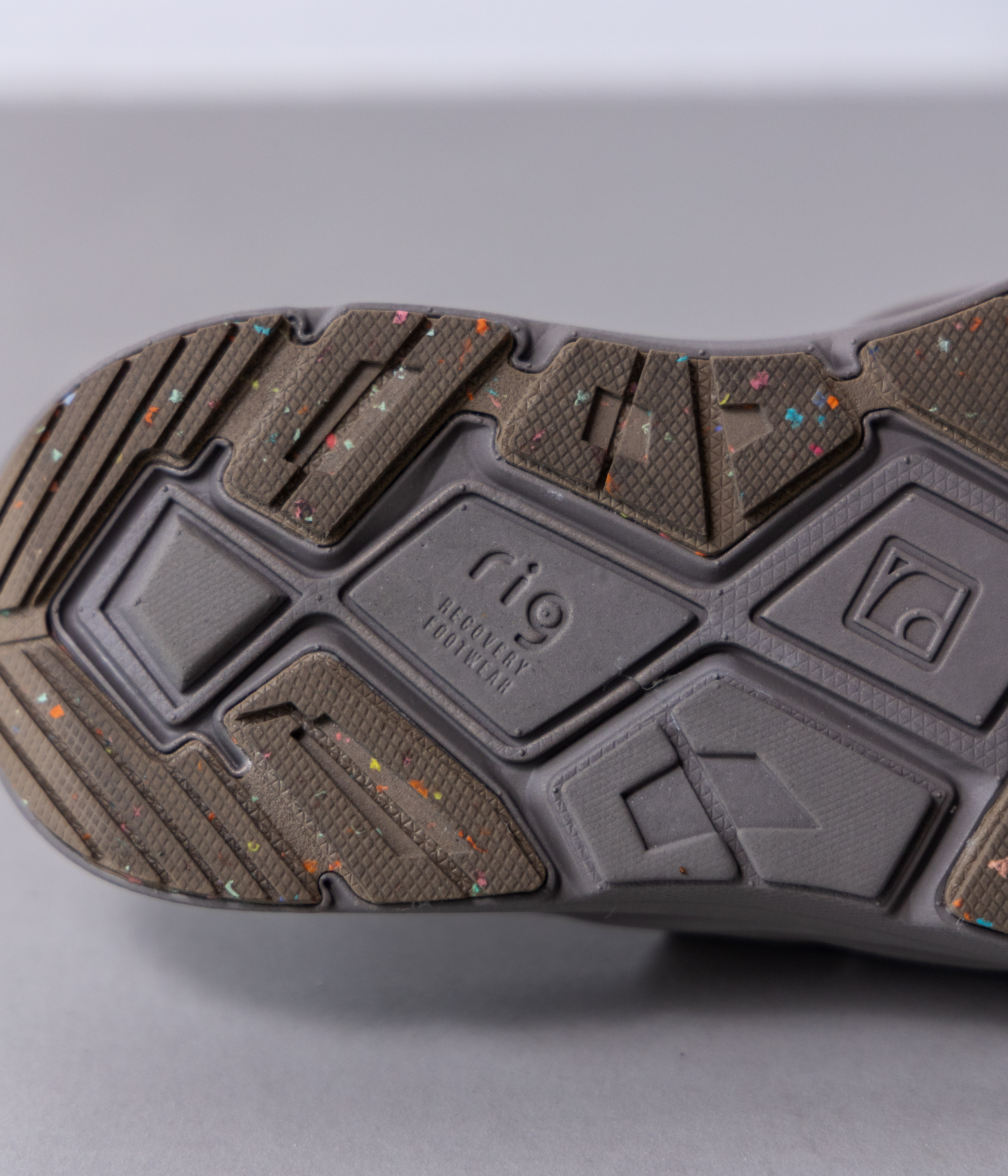 リカバリーサンダル詳細