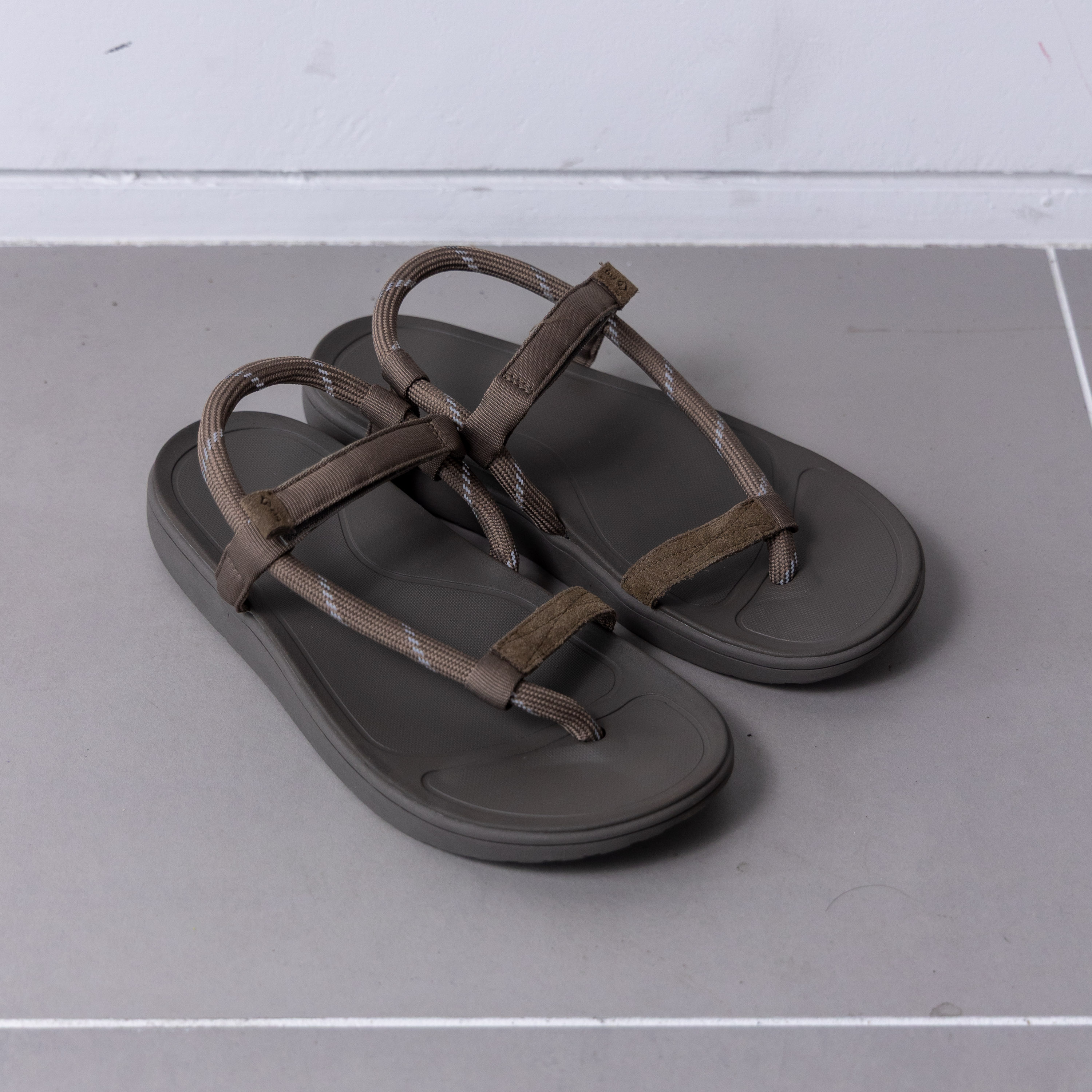 リカバリーサンダル