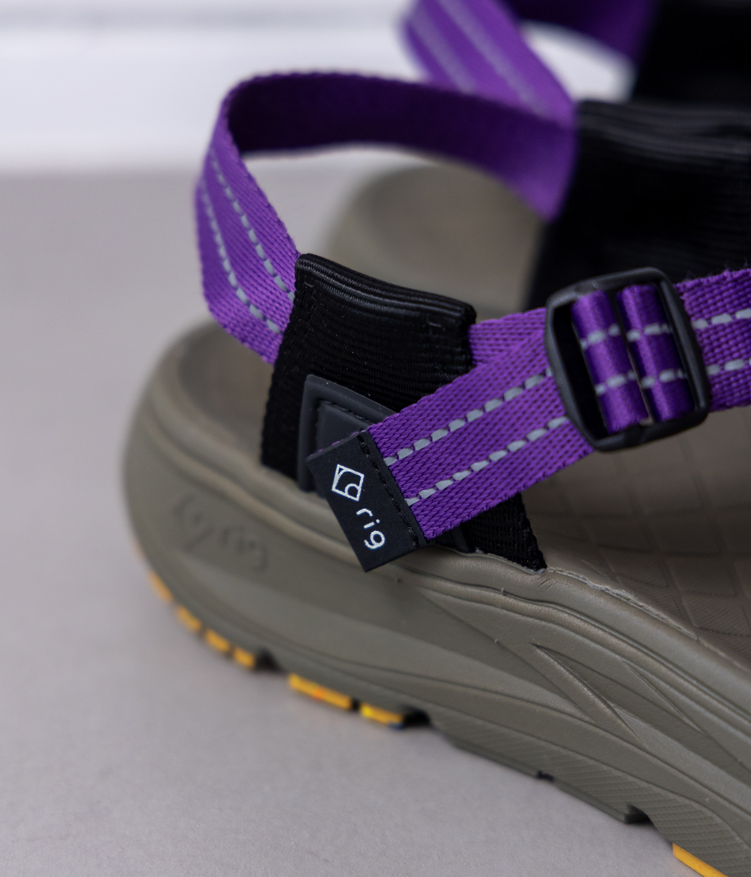 リカバリーサンダル詳細